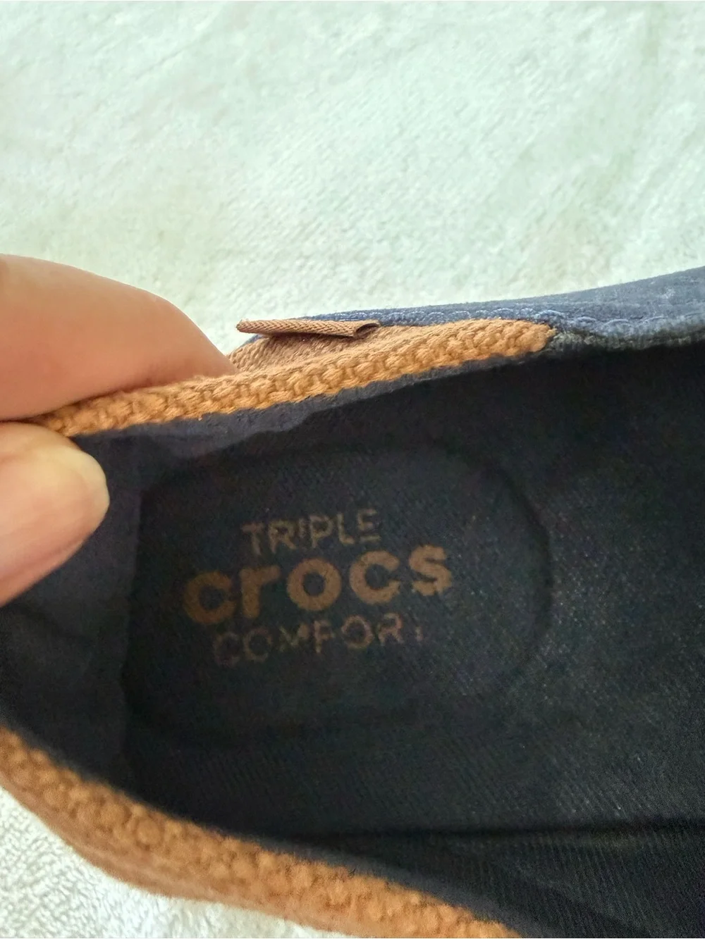 Men’s Loafers Crocs Vollu Canvas Shoes Size 10